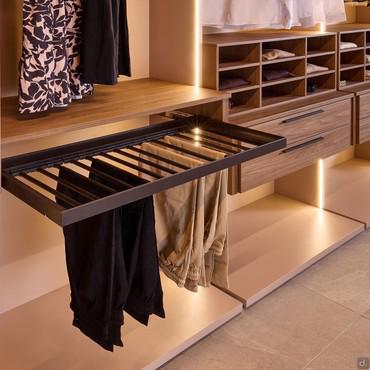 Innenausstattung für begehbaren Kleiderschrank Bay Wide