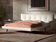 Doppelbett Thomas von Cattelan 