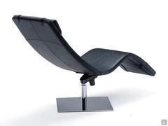 Chaiselongue In der Rückansicht können Sie die Lanyard-Befestigung sehen, mit der Sie das Kissen mit der Chaiselongue verbinden können