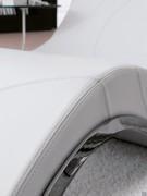 Detail der Struktur mit verchtomten Einsätzen