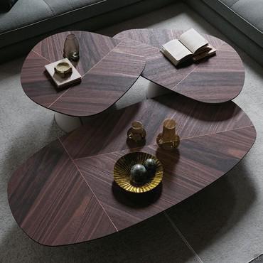 Adrian Wood niedriger Couchtisch aus Holz von Cattelan
