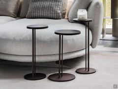 Trio von Couchtischen aus Sting-Holz, mit Platte aus gebrannter Eiche RB