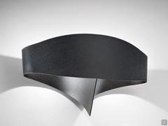 Linfa Wandlampe aus schwarzem Metall