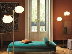 Alba ist auch als Stehleuchte mit 2 Lampenschirmen erhältlich und eignet sich für Wohnzimmer im klassischen und Retro-Stil.