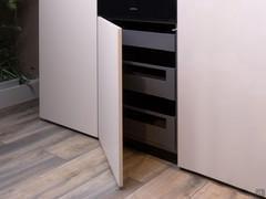 Unterschrank mit ausziehbaren Schubladen 