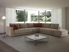 Sofa Clive Outlet, angeboten in Eckausführung mit Endelement mit Armlehne und bei Bedarf verschiebbarem Hocker