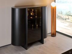 Buffetschrank Dafne aus Buchholz mit zentraler Glastür