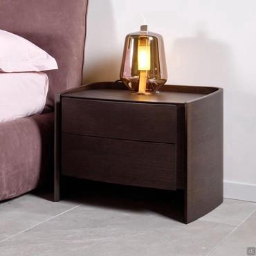 Amandla geschwungener Holz-Nachttisch Outlet