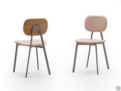 Lollipop Outlet mit Metallgestell in Taupe, Sitzfläche und Rückenlehne aus Mam-Stoff und Rückseite aus naturbelassener Eiche ohne Astlöcher