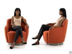 Sitz und Proportionen des Sessels Yoko