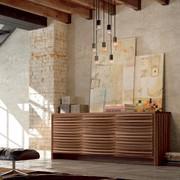 Seki Designer Sideboard aus Italien. Front mit Holzleisten
