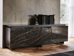 Modernes Sideboard Europa von Cattelan mit Schiebetüren aus Stein Keramik Portoro Lucido und matt lackierter Struktur Graphit