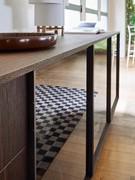 Rauchglastüren in transparentem oder satiniertem Rauchglas erhältlich