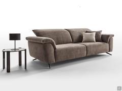 Halifax 3-Sitzer-Sofa, hier mit Armlehnen, Mod. B3 mit Kissen, eher traditioneller Geschmack