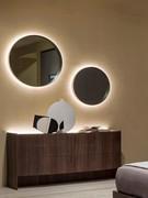 Ein Paar Cincinnati LED-Spiegel mit Hintergrundbeleuchtung