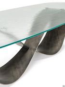 Fassdeckel aus extraklarem, gebranntem Glas. Die besondere Verarbeitung des Glases gibt dem Betrachter einen besonderen Effekt von "Bewegung".