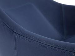 Detail of the handmade padding on the lumbar area