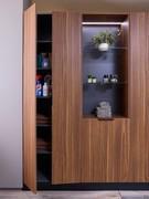 70 cm column with two hinged doors and 60 cm open column, two of the modules that make up the Oasis L07 laundry composition
