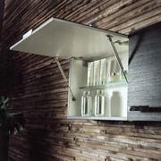 Boogie storage mirror  - flap door detail