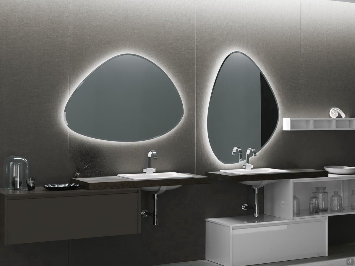 Bathroom mirror with irregular shape Drip