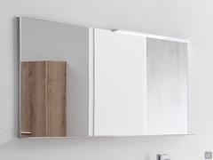 Wap rectangular mirror with off-centre Gae spotlight on the right. The Gae spotlight is available in different widths and in two finishes: chrome or matt black