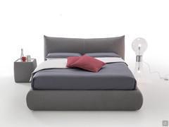 Double bed Pixel with upholstered bed frame and headboard covered in fabric