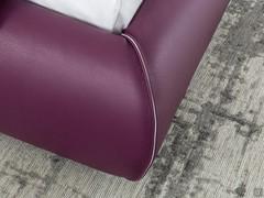 Nervetto seam detail with contrasting faux leather insert, on the bed frame
