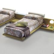 It is possible to choose the ebd frame, the bench anf the headboard roll or comma shaped cushions also in contrasting shades - the positioning of the glass shelf will not be as in this picture