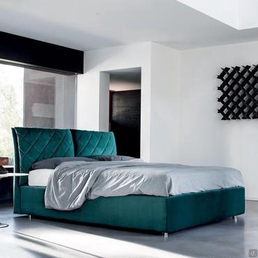 Upholstered bed with double headboard and container Dustin