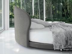 Detail of the back of the headboard of Globe bed