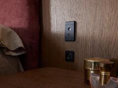Optional equipment of Large headboard: switch with type A usb and double usb socket with type A and C connections
