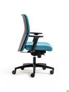 Detail of Steve office chair with armrests, black base and frame