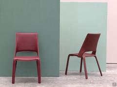 Madera chair upholstered entirely in full-grain leather