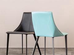 Antelos chairs with leather shell and metal legs Black and Anthracite
