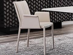 The backrest is equipped with a padded cushion for good seating comfort