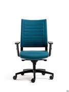 Expo Light Task chair with height-adjustable armrests and black polyamide base, upholstered and quilted backrest