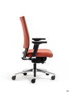 Detail of the Expo Light office chair with swivel, height-adjustable seat and reclining backrest with fast synchronised mechanism