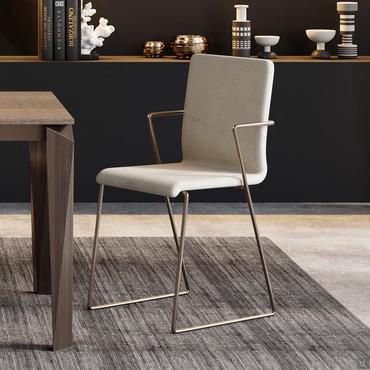 Sled leg upholstered chair with armrests Telma