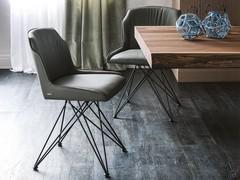 Flaminia upholstered swivel lounge chair by Cattelan 
