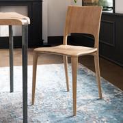 Carmen chair all in solid oak, in the natural version with oil finish