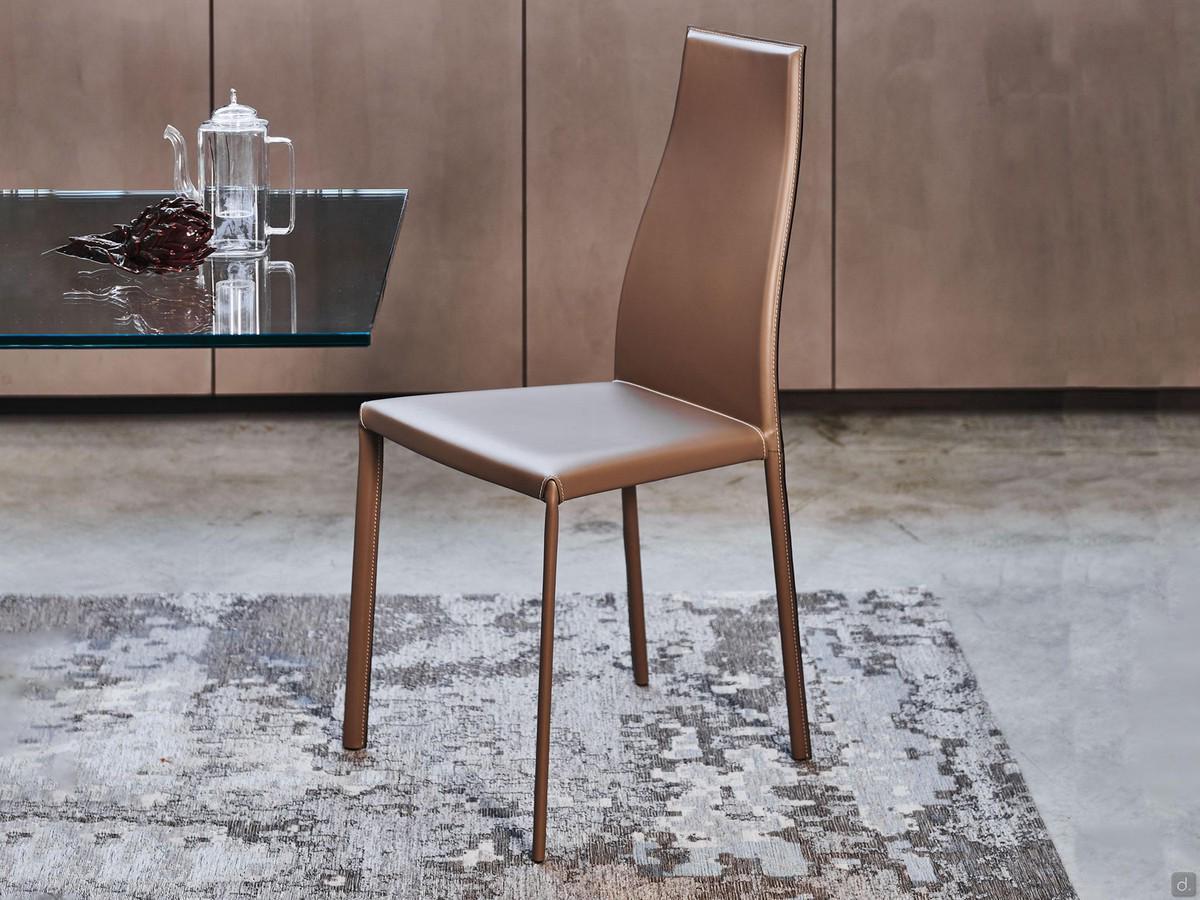 Kaori leather lounge chair, with high back and visible stitching, tone-on-tone or contrasting