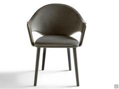 The wide seat and armrests offer good comfort 