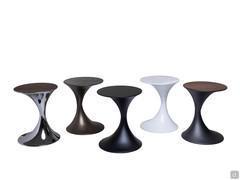 Andorra coffee table with "hourglass" structure in lacquered metal and top in glass, porcelain stoneware or wood veneer