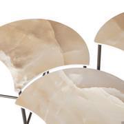 Detail of the top in Ambra porcelain