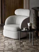 Irregular coffee table with glass top Tobi, also ideal for placement next to an armchair to create a cosy corner