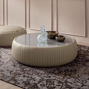 Plissè coffee table upholstered in faux-leather