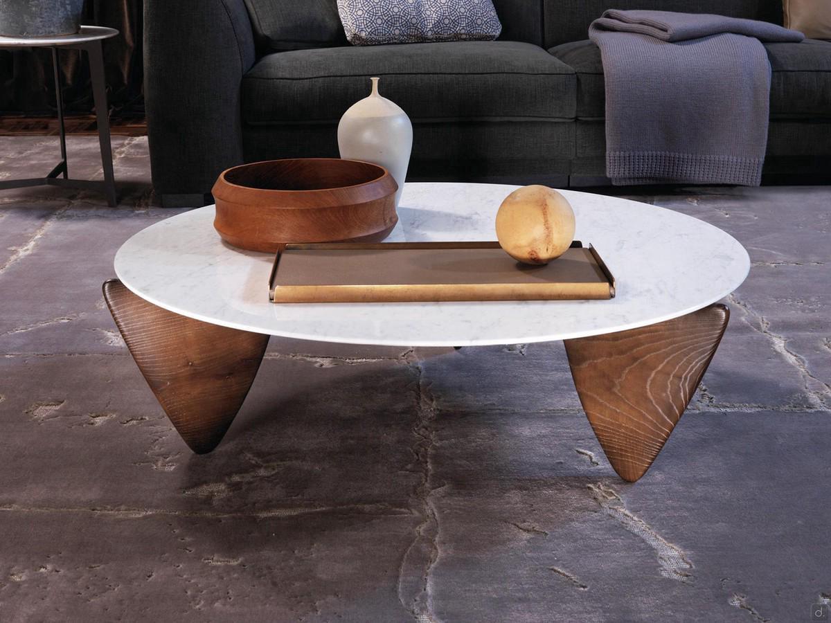 Future marble and wood coffee table, 100 cm round top and triangular feet in oak or walnut
