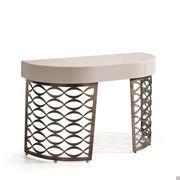 Isidoro curved design writing desk by Cantori - small model