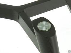 Detail of the metal plates which the top is attached to