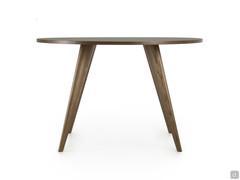 Chester table in th fixed version with straight edge